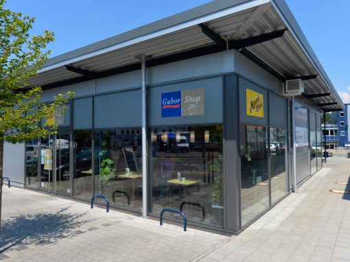 Outletcenter Bäckerei  und Cafe Platzhirsch